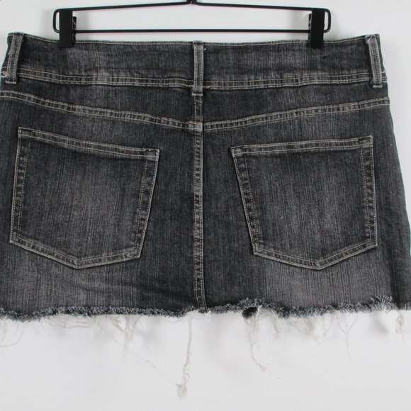 BERSHKA DENIM SKORT - Picture 7 of 16